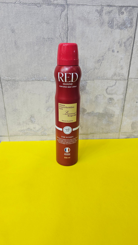 اسپری بدن باکارات رژ قرمز ۲۰۰ میل اصل