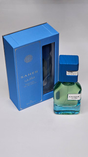 عطر ادوپرفیوم مردانه ارض الزعفران صاحب آبی رایحه شیرین حجم ۷۰ میلیلیتر
